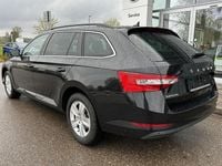 Gebraucht Skoda Superb 150 PS (110 kW) 2023 Schwarz Kombi