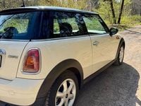 Usata Mini Cooper 120 CV (88 kW) 2007 Bianco Utilitaria