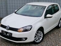 Gebraucht VW Golf VI Trendline 105 PS (77 kW) 2011 Weiß Kleinwagen
