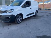 Gebraucht Peugeot Partner S 102 PS (75 kW) 2020 Weiß Van / Kleinbus