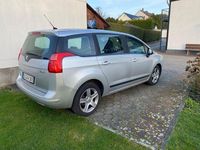 Gebraucht Peugeot 5008 111 PS (81 kW) 2011 Silber Van / Kleinbus