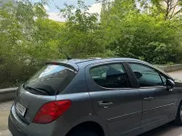 Gebraucht Peugeot 207 95 PS (69 kW) 2008 Grau Kleinwagen