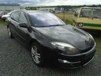 Gebraucht Renault Laguna III GT 173 PS (127 kW) 2014 Schwarz Limousine