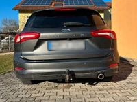 Gebraucht Ford Focus Cool & Connect 150 PS (110 kW) 2019 Grau Kombi