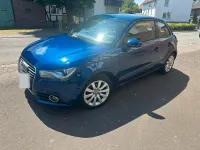 Gebraucht Audi A1 90 PS (66 kW) 2012 Blau Kleinwagen