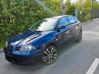 Second-hand Seat Ibiza 86 CP (63 kW) 2007 Albastru Hatchback