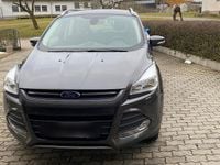 Gebraucht Ford Kuga 150 PS (110 kW) 2015 Grau SUV