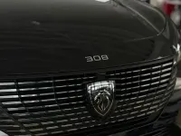 Gebraucht Peugeot 308 Allure 131 PS (96 kW) 2022 Schwarz Limousine