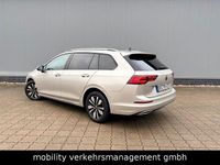 Gebraucht VW Golf VIII Move 116 PS (85 kW) 2024 Silber Kombi