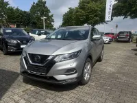 Gebraucht Nissan Qashqai Acenta 140 PS (102 kW) 2019 Silver (m) SUV