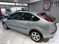 Gebraucht Ford Focus Sport 101 PS (74 kW) 2005 Silber Limousine