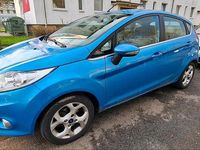 Gebraucht Ford Fiesta 120 PS (88 kW) 2009 Blau Kleinwagen