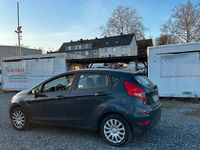 Gebraucht Ford Fiesta Trend 83 PS (61 kW) 2011 Grau Kleinwagen