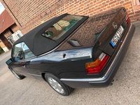 Gebraucht Mercedes E300 220 PS (161 kW) 1993 Schwarz Cabrio