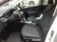 Gebraucht Ford Focus Titanium 120 PS (88 kW) 2019 Frostweiß Kombi