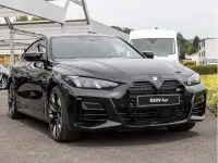 Gebraucht BMW 440 392 PS (288 kW) 2026 Saphirschwarz Coupé