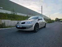 Gebraucht Renault Mégane 113 PS (83 kW) 2006 Gold Kleinwagen