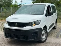 Gebraucht Peugeot Partner 102 PS (75 kW) 2021 Weiß Van / Kleinbus
