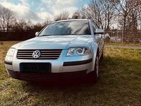 Gebraucht VW Passat Basis 101 PS (74 kW) 2003 Silber Limousine