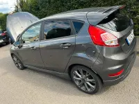 Gebraucht Ford Fiesta 140 PS (102 kW) 2016 Grau Kleinwagen