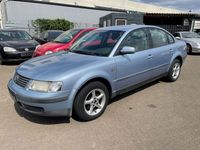Gebraucht VW Passat 101 PS (74 kW) 1998 Silber Limousine