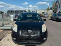 Gebraucht Toyota Yaris 87 PS (63 kW) 2008 Schwarz Kleinwagen