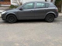 Gebraucht Opel Astra 90 PS (66 kW) 2009 Grau Kleinwagen