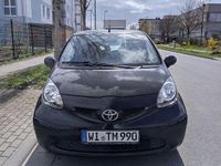 Gebraucht Toyota Aygo 68 PS (50 kW) 2008 Schwarz Kleinwagen