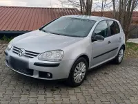 Gebraucht VW Golf V 102 PS (75 kW) 2007 Silber Limousine