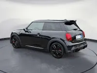 Gebraucht Mini John Cooper Works 231 PS (169 kW) 2022 Midnight black metallic Kleinwagen