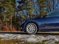 Gebraucht VW Passat Comfortline 150 PS (110 kW) 2018 Blau Kombi