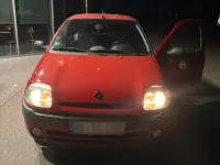 Gebraucht Renault Clio 75 PS (55 kW) 2000 Rot Kleinwagen