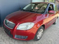 Gebraucht Skoda Fabia Ambiente 69 PS (50 kW) 2008 Rot Limousine