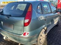 Gebraucht Nissan Almera 114 PS (83 kW) 2000 Grün Limousine