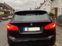 gebraucht BMW 218 218 i Active Tourer/AHK/8fach/LED/Navi/selbst.Park