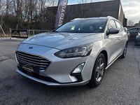 Gebraucht Ford Focus Cool & Connect 120 PS (88 kW) 2021 Weiß Limousine