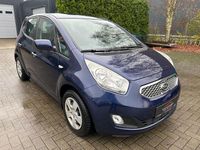 Gebraucht Kia Venga Attract 90 PS (66 kW) 2011 Blau Kleinwagen