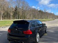 Second-hand BMW 325 Performance 197 CP (144 kW) 2009 Negru Break