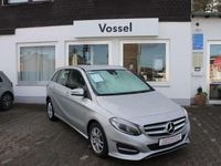 Gebraucht Mercedes B200 Urban 156 PS (114 kW) 2015 Polarsilber metallic (metallic) Van / Kleinbus