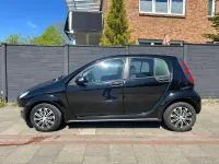 Usata Smart ForFour 70 CV (51 kW) 2004 Nero Utilitaria