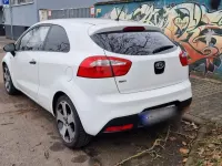 Gebraucht Kia Rio 86 PS (63 kW) 2012 Weiß Kleinwagen