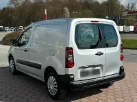 Gebraucht Peugeot Partner 100 PS (73 kW) 2017 Silber Van / Kleinbus