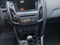 Usata Ford Focus Cool & Connect 101 CV (74 kW) 2017 Argento Berlina