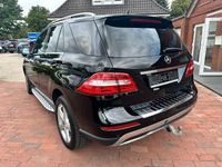 Gebraucht Mercedes ML350 258 PS (189 kW) 2012 Schwarz SUV