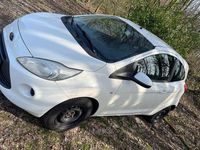 Gebraucht Ford Ka 69 PS (50 kW) 2010 Weiß Kleinwagen