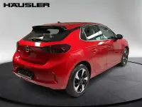 Gebraucht Opel Corsa-e Elegance 100 kW (136 PS) 2022 Chili rot/kardio rot Kleinwagen