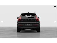 Neu Volvo XC40 Plus 197 PS (144 kW) 2026 Schwarz SUV