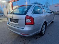 Second-hand Skoda Octavia 105 CP (77 kW) 2009 Gri Break