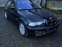 Gebraucht BMW 325 Performance 190 PS (139 kW) 2001 Schwarz Limousine