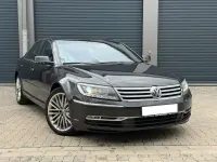 Gebraucht VW Phaeton 239 PS (175 kW) 2013 Grau Limousine